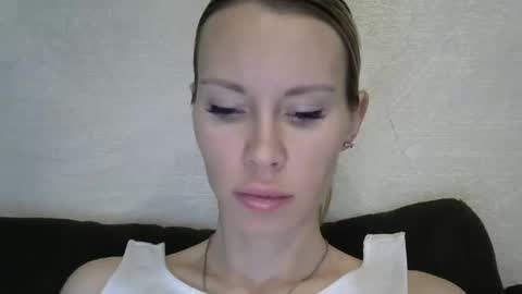 _alex1819 online show from January 2026 07:12:01 AM