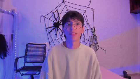 Snapshot of _alexandersawyer_ chatting on October 2025 03:59:02 AM Alexander online show from October 2025 03:59:02 AM