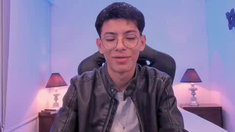 Snapshot of _alexandersawyer_ chatting on November 2025 12:38:01 PM Alexander online show from November 2025 12:38:01 PM