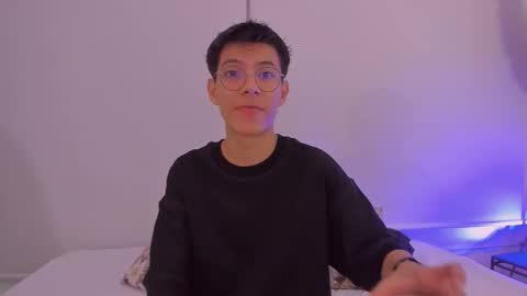 Snapshot of _alexandersawyer_ chatting on November 2025 04:48:02 AM Alexander online show from November 2025 04:48:02 AM