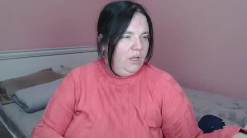 Snapshot of _alexandra_ray_ chatting on November 2025 10:25:02 AM _alexandra_ray_ online show from November 2025 10:25:02 AM