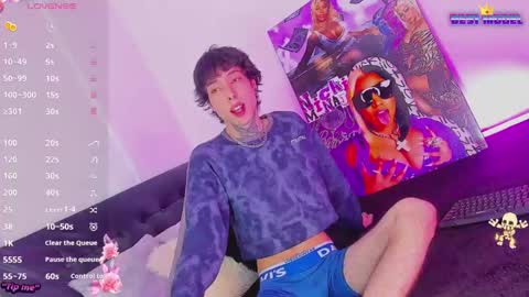 _alexblunt_ online show from December 2024 12:23:01 AM