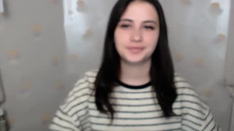 Snapshot of _alicecandy_ chatting on December 2024 01:25:01 PM Alice online show from December 2024 01:25:01 PM