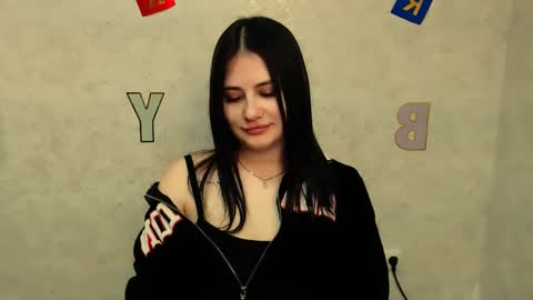 Snapshot of _alicecandy_ chatting on February 2025 01:37:01 PM Alice online show from February 2025 01:37:01 PM