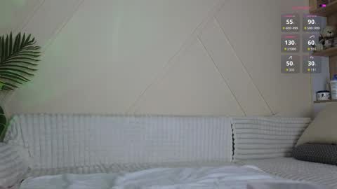 Snapshot of _alleyesonme chatting on February 2026 04:11:02 PM Mia online show from February 2026 04:11:02 PM