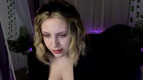 _amymoore_ online show from February 2026 01:24:01 AM