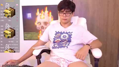 _an_drew18 online show from November 2025 02:33:01 PM