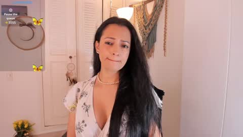 Ana Ruiz online show from December 2024 07:31:02 PM