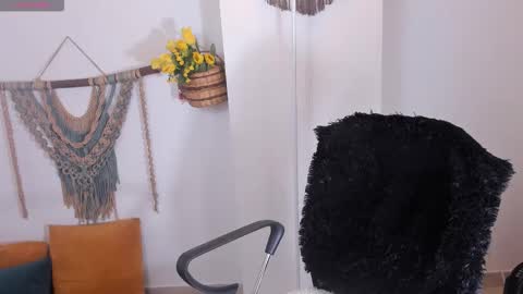 Ana Ruiz online show from September 2025 09:27:02 PM