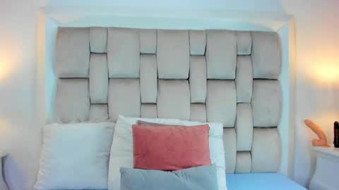 Angel Azul online show from December 2024 11:54:02 AM