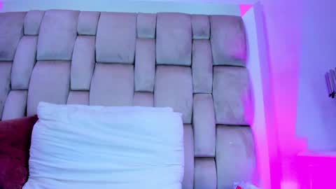 Angel Azul online show from January 2025 02:41:01 PM