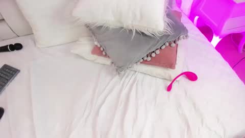 Angel Azul online show from February 2025 02:46:01 PM