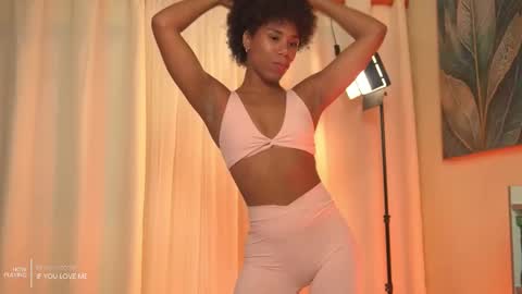 Snapshot of _angeleyes chatting on September 2025 10:44:01 PM Angie - online show from September 2025 10:44:01 PM