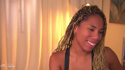 Snapshot of _angeleyes chatting on October 2025 09:56:01 PM Angie - online show from October 2025 09:56:01 PM