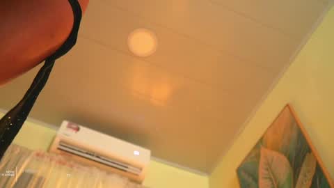 Angie -  online show from April 2026 09:08:01 AM