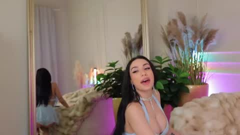 Anna online show from May 2026 01:56:01 AM