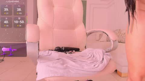 Ana online show from April 2026 09:04:02 PM