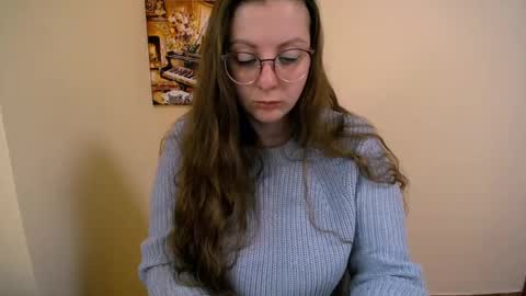 Anna online show from February 2025 11:42:02 AM