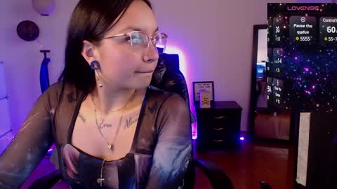 Snapshot of _anne_hot chatting on December 2024 07:07:02 PM Anne online show from December 2024 07:07:02 PM