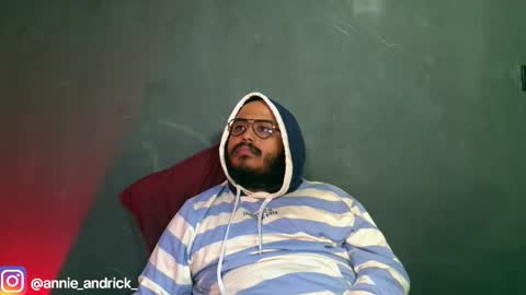 Snapshot of _annie_andrick_ chatting on November 2025 12:59:02 PM Annie Andrick online show from November 2025 12:59:02 PM