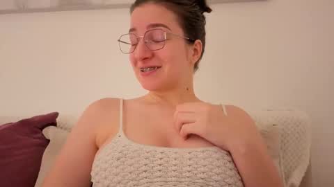 Snapshot of _annieone chatting on January 2026 09:18:01 PM Anna online show from January 2026 09:18:01 PM