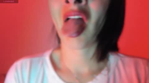 antonia online show from November 2025 10:24:01 AM