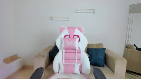 Snapshot of _april_smith_ chatting on February 2026 12:26:01 PM online show from February 2026 12:26:01 PM