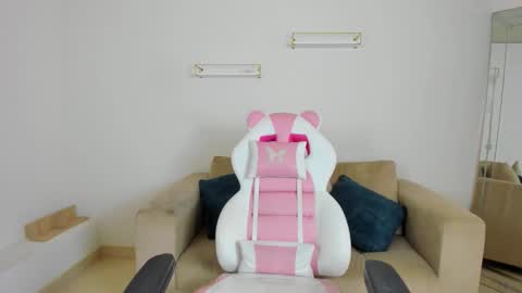 Snapshot of _april_smith_ chatting on February 2026 12:21:01 PM online show from February 2026 12:21:01 PM