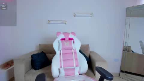 Snapshot of _april_smith_ chatting on February 2026 12:12:01 PM online show from February 2026 12:12:01 PM