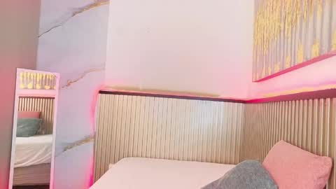 _aria_carter_ online show from May 2026 12:34:02 PM