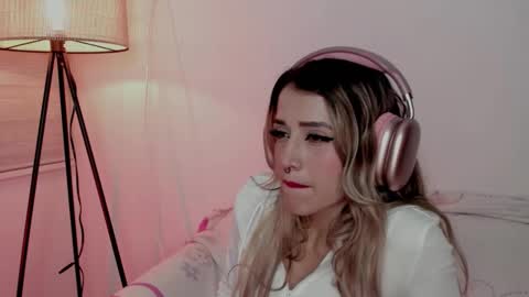 Aria online show from January 2026 05:00:02 AM