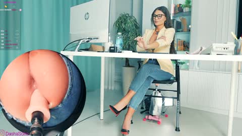 _artporno_ online show from November 2025 12:32:01 AM