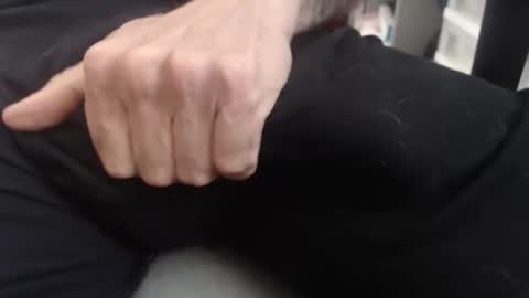 Snapshot of _attis_ chatting on February 2026 06:17:02 PM John online show from February 2026 06:17:02 PM