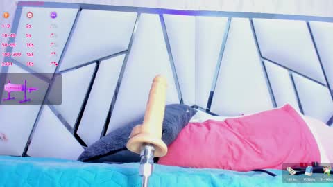 Aura online show from February 2025 09:09:01 AM