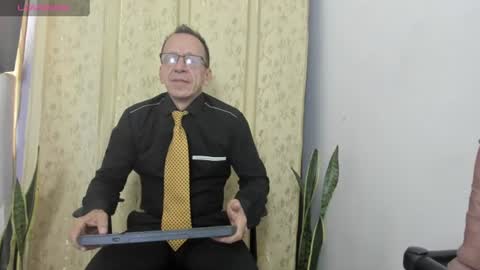 Axel online show from July 2026 11:46:01 AM