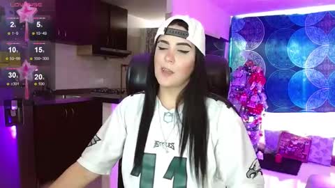 Snapshot of _babyfantasy_ chatting on December 2024 06:17:01 PM You Baby online show from December 2024 06:17:01 PM