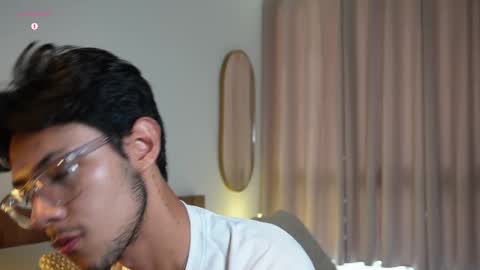 Snapshot of _billy_j chatting on December 2025 05:51:01 PM BILLY online show from December 2025 05:51:01 PM