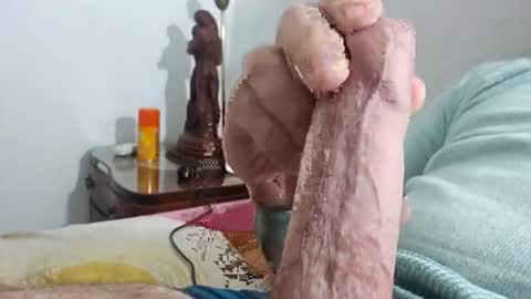 _black_horse_1 online show from April 2026 12:05:01 AM