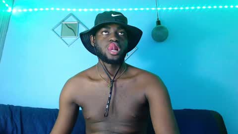 Andrew online show from April 2026 07:07:01 PM