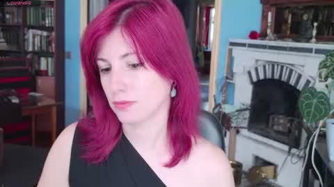 Laura online show from July 2026 12:19:01 PM