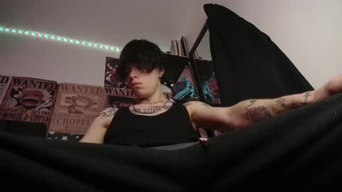 Snapshot of _blackshadow__ chatting on February 2026 05:39:01 PM SHADOW online show from February 2026 05:39:01 PM