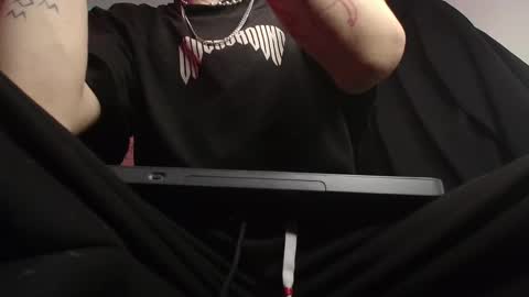 Snapshot of _blackshadow__ chatting on February 2026 06:13:01 PM SHADOW online show from February 2026 06:13:01 PM