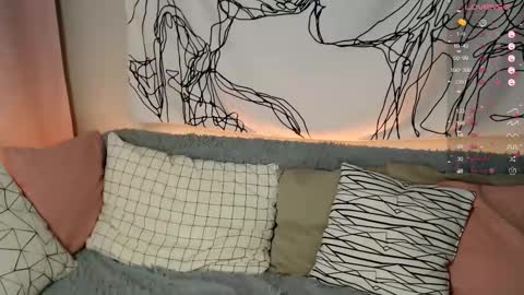 Elizabeth online show from March 2025 09:36:02 PM