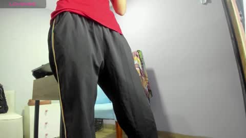 Snapshot of _candy_jade_ chatting on November 2025 12:05:01 PM candy jade online show from November 2025 12:05:01 PM