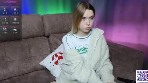 Snapshot of _capybara0_0 chatting on February 2025 09:42:02 AM _capybara0_0 online show from February 2025 09:42:02 AM