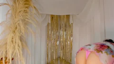 _careless_whisper_ online show from November 2025 12:05:01 AM