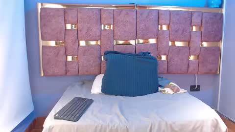 Caroline online show from March 2026 10:52:02 AM