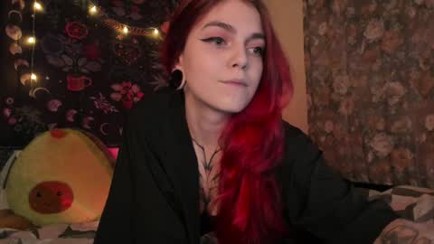 Snapshot of _caroline_coy chatting on December 2024 12:11:01 PM Caroline online show from December 2024 12:11:01 PM