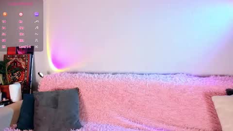 Snapshot of _ccrystaa_ chatting on November 2025 06:50:01 AM Christina Chris online show from November 2025 06:50:01 AM