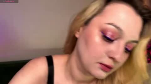 Christina Chris online show from June 2026 10:46:02 AM